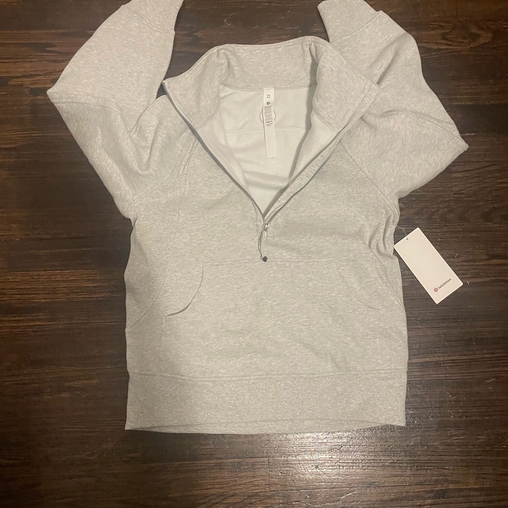 Lululemon Athletica Light Gray Half-Zip Hoodie